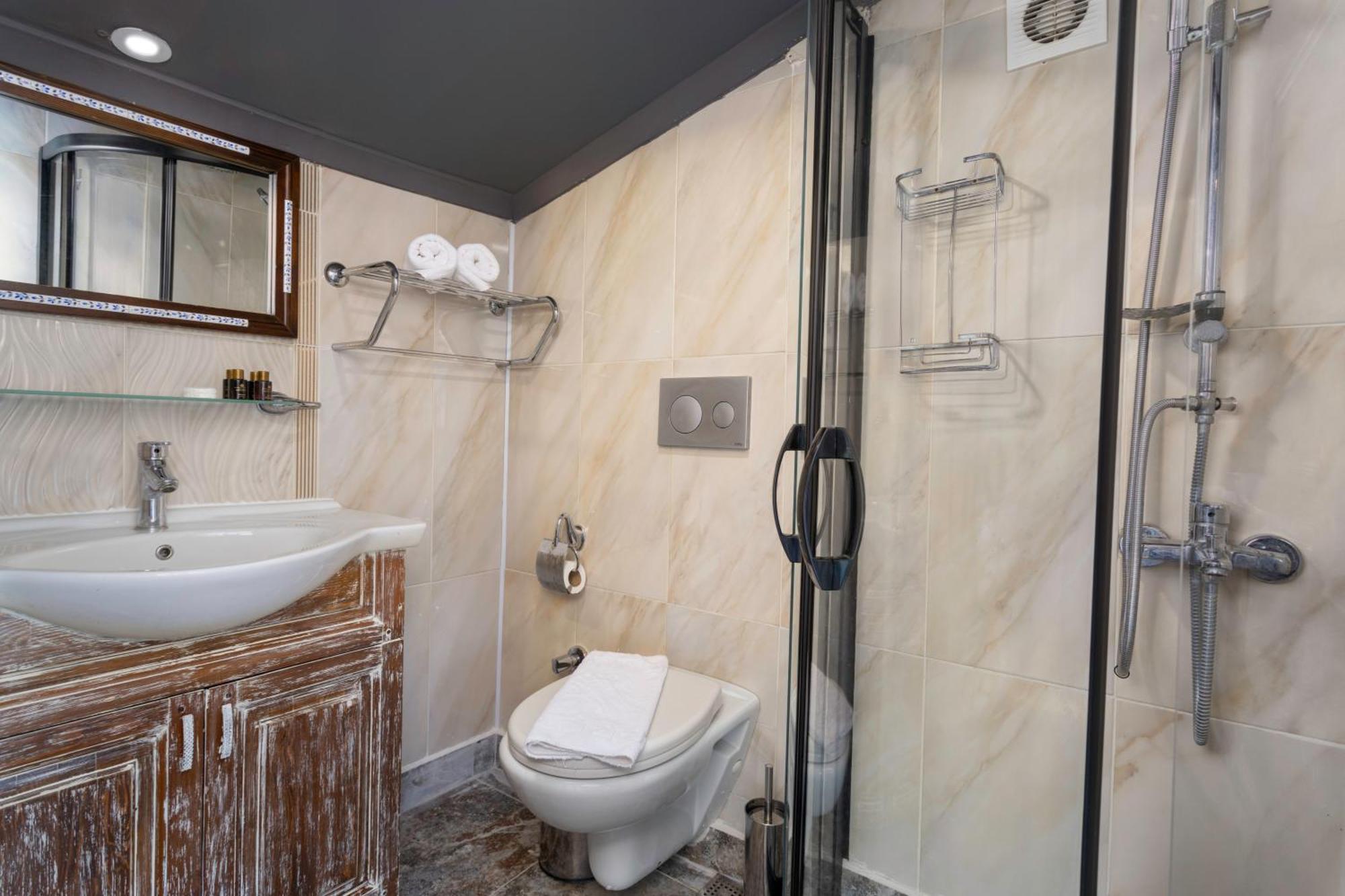 Wonder Wood Hotel Estambul Exterior foto